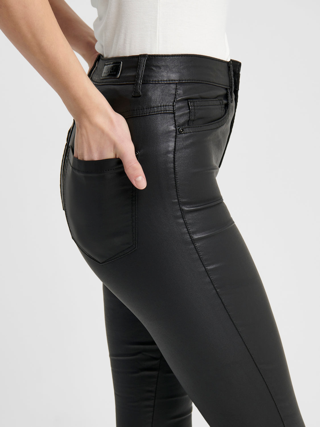 ONLROYAL Coated Pants - Sort